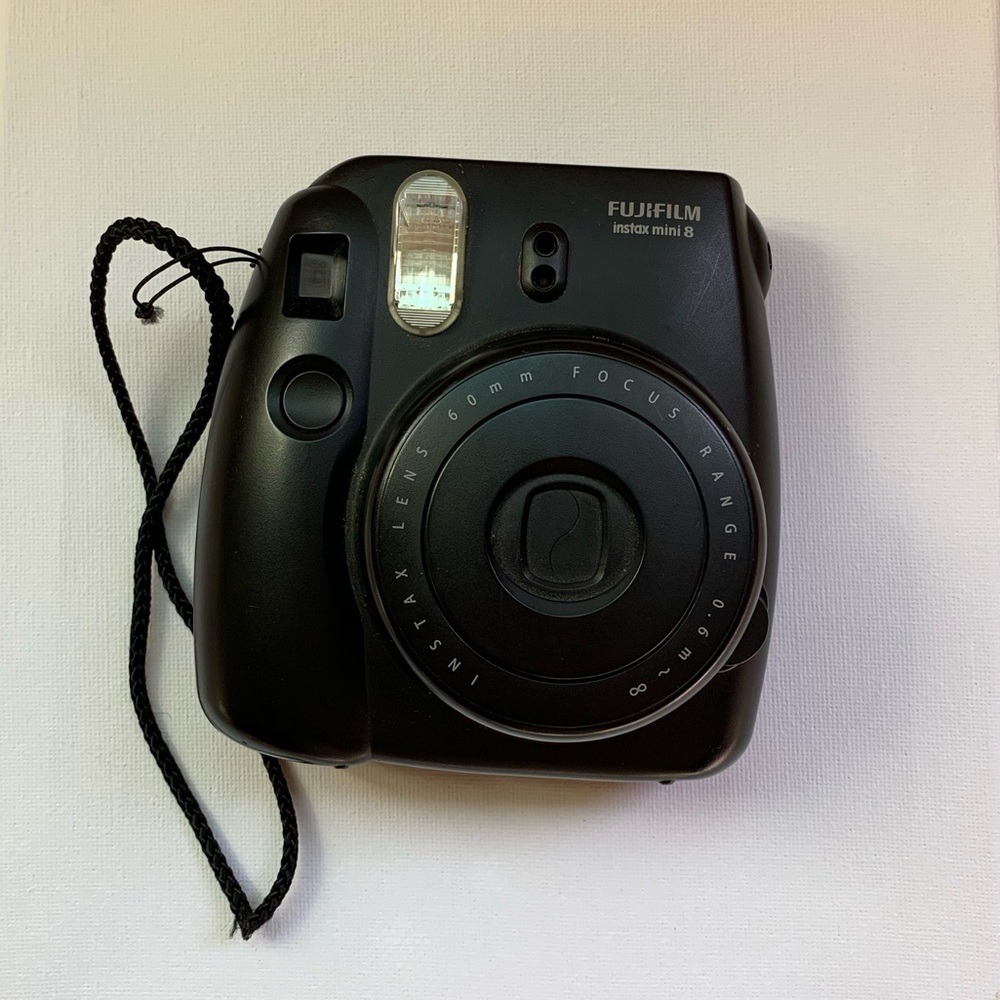 Fijifilm instax mini 8, Polaroid camera